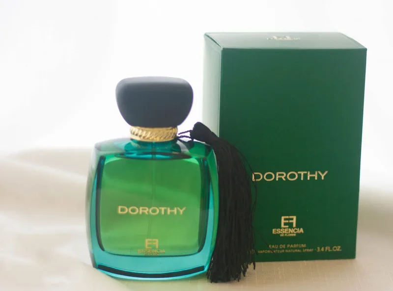 ESSENCIA DOROTHY